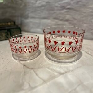 ❤️ VINTAGE Glass Bowls – Red Floral Pattern – Set of 2 (B250.17 Shanghai China)